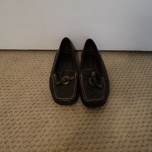 Liz Clairborne Flex Brown Flats
